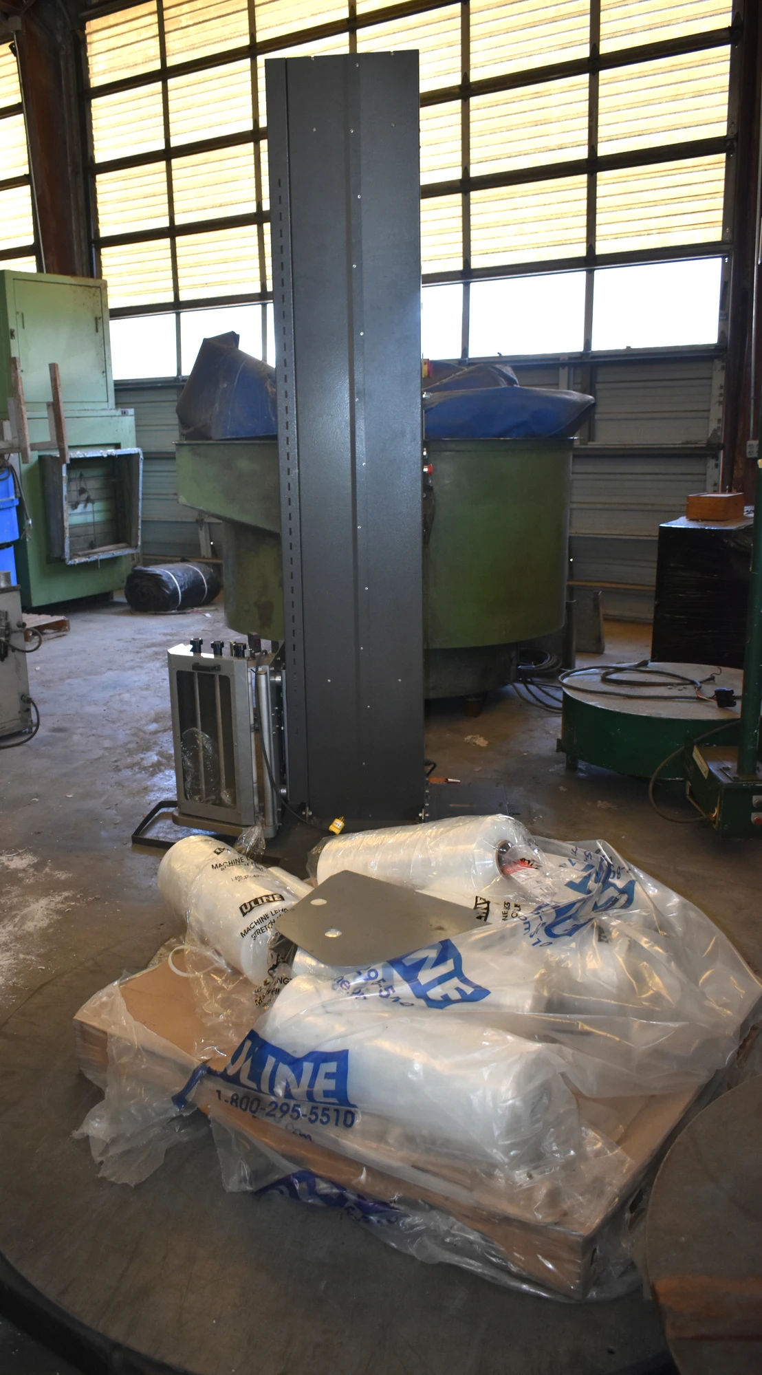 72" PREFERRED PACKAGING "PP-983PA-1830" HIGH PROFILE PALLET STRETCH WRAPPER - 85” HEIGHT CAPACITY - 4000 LB WEIGHT CAPACITY - SINGLE PHASE