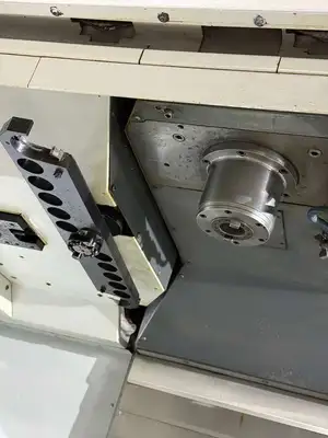 2011 HAAS VF-7/40 Vertical Machining Centers | Toolquip, Inc. (4)