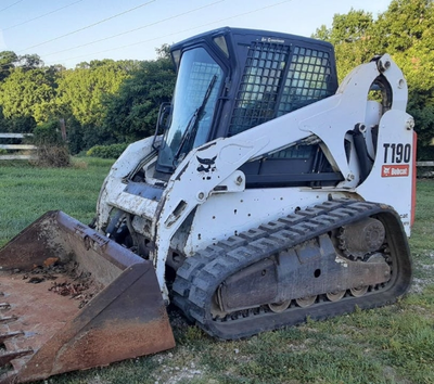 USED 2005 Bobcat T190