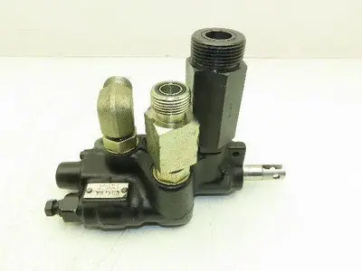 Clark CD476A | 1612-BQ | 1612-1R Hydraulic Actuator NPR20 Reach Truck Forklift
