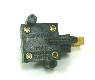 NEW HONEYWELL PBN-3 C441-DG 0605 PRESSURE SWITCH