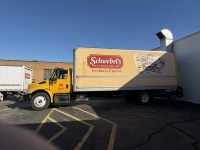 Used 2006 INTERNATIONAL 4300SBA4X2 Box trucks Ohio US | Miedema Asset Management Group #1578142