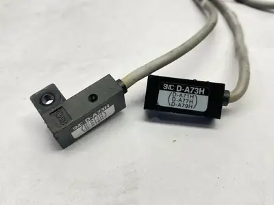 USED SMC PNEUMATIC CYLINDER REED SENSOR SWITCH LOT OF 2