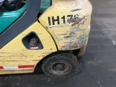 USED 2010 KOMATSU FG25T-16
