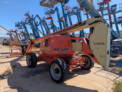 USED 2015 JLG 600AJ