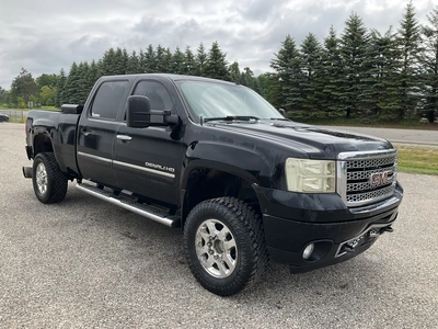 USED 2011 GMC SIERRA 2500