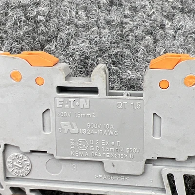 Used Eaton ["QT1.5", "QT 1,5"] Terminal Blocks California US | Davliegogo LLC #1705856