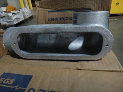 Appleton LR200-M 2" conduit body