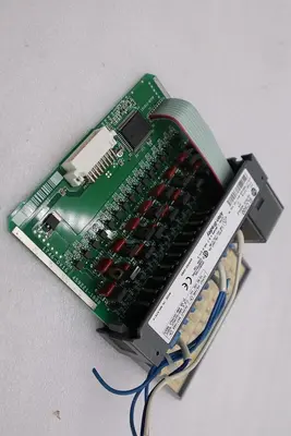 Allen Bradley 1746-OV16 Ser. C Output Module SLC 500 1746OV16 AB STOCK K-80-D