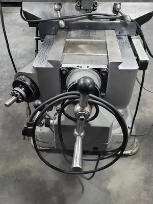 BRIDGEPORT Series 1 3HP Mills, Vertical | Machinery Central (19)