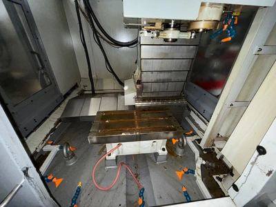 HYUNDAI KIA KV25 MACHINING CENTERS, VERT., N/C & CNC | Wheeler Machinery Sales (4)