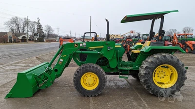 USED 2013 JOHN DEERE 5055E