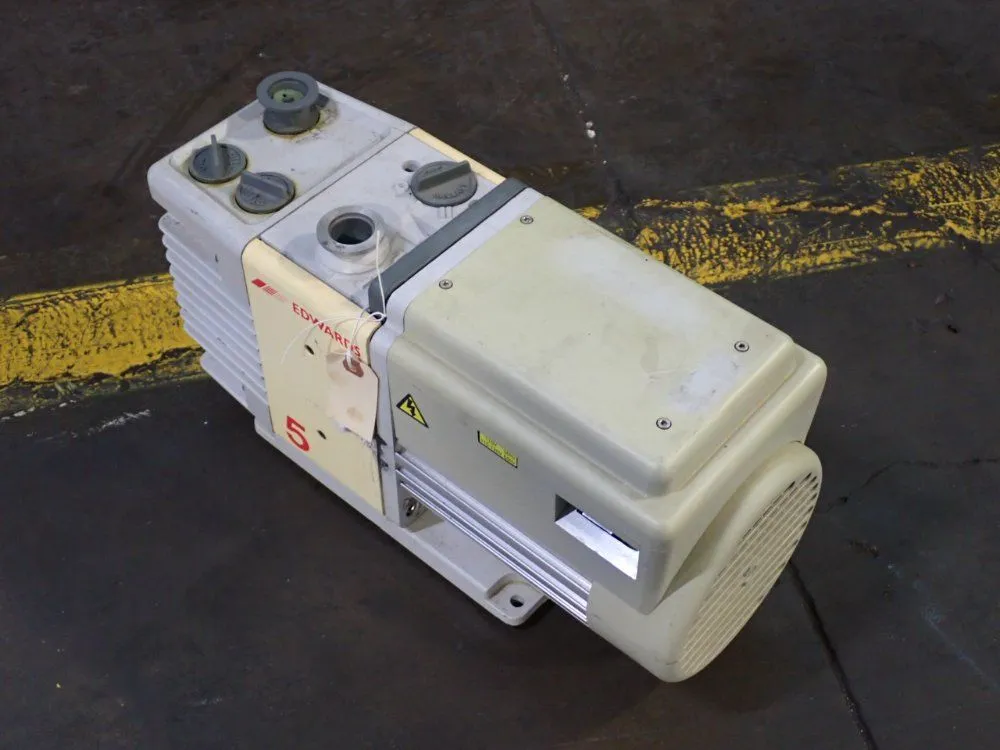 Used EDWARDS RV5 Pumps Ohio US | HGR 24 #938158