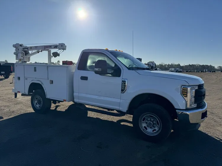 Used 2019 FORD SUPER DUTY XL 4X4 Service & Utility Trucks Minnesota US | Carco Truck & Equipment #1514271