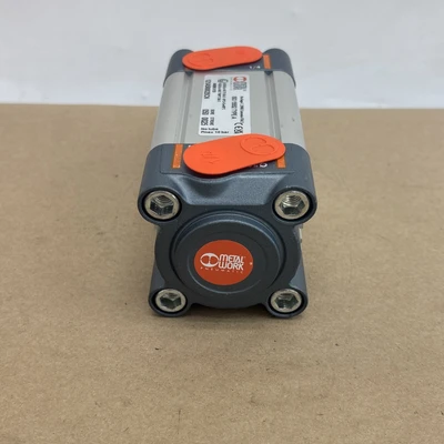 NEW Metal Work Pneumatic 121A500025CN