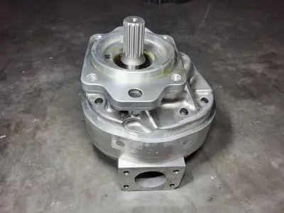 NEW KOMATSU 705-22-44020