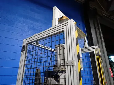 End Cap Clip Press Station
