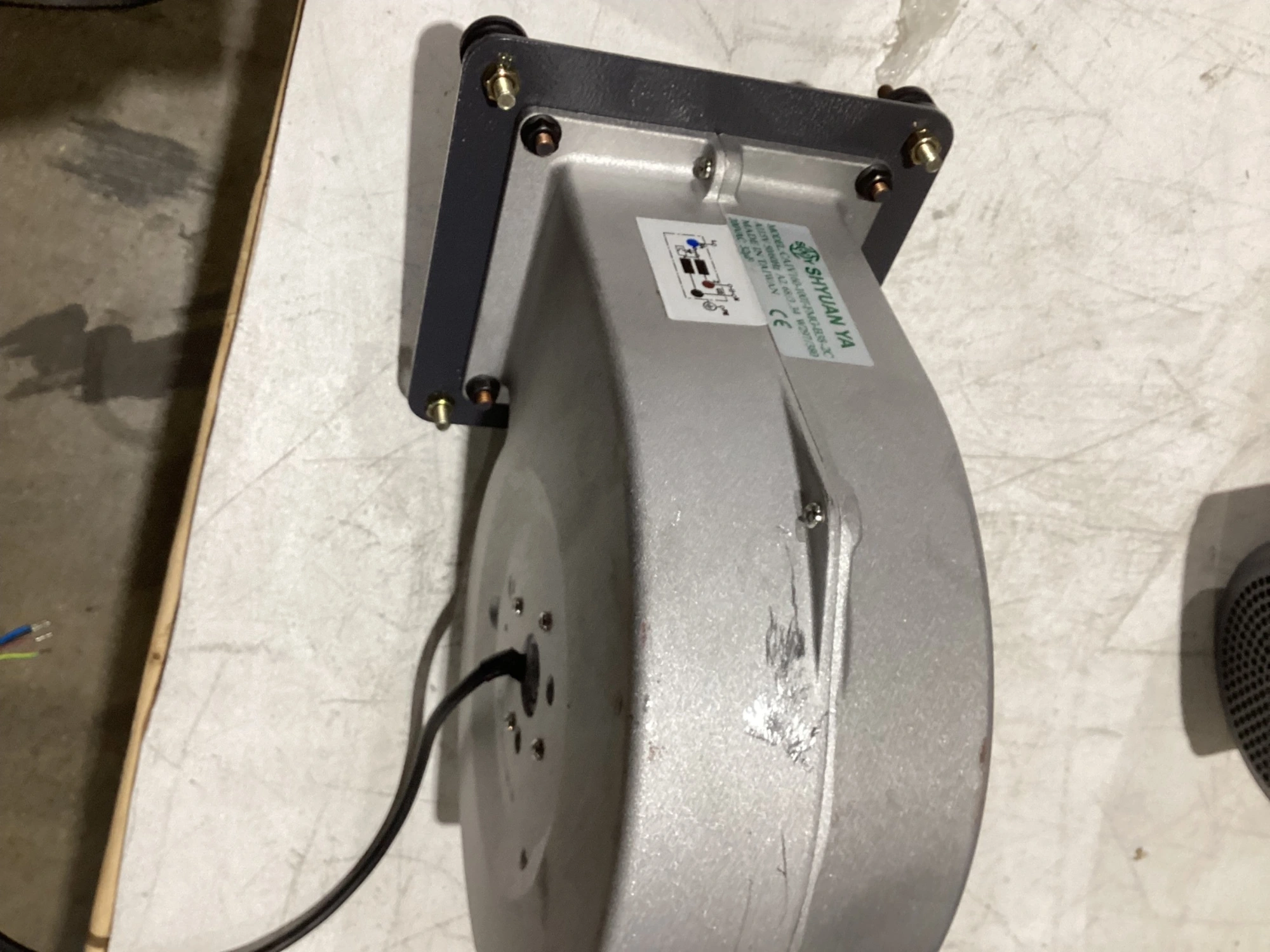 USED SHYUAN YA CA1V160-100T-FMG-B38-2C