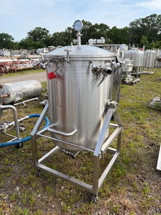 Used _UNKNOWN_ 100 GALLON Stainless Steel Tanks New Jersey US | Perry Equipment #944655