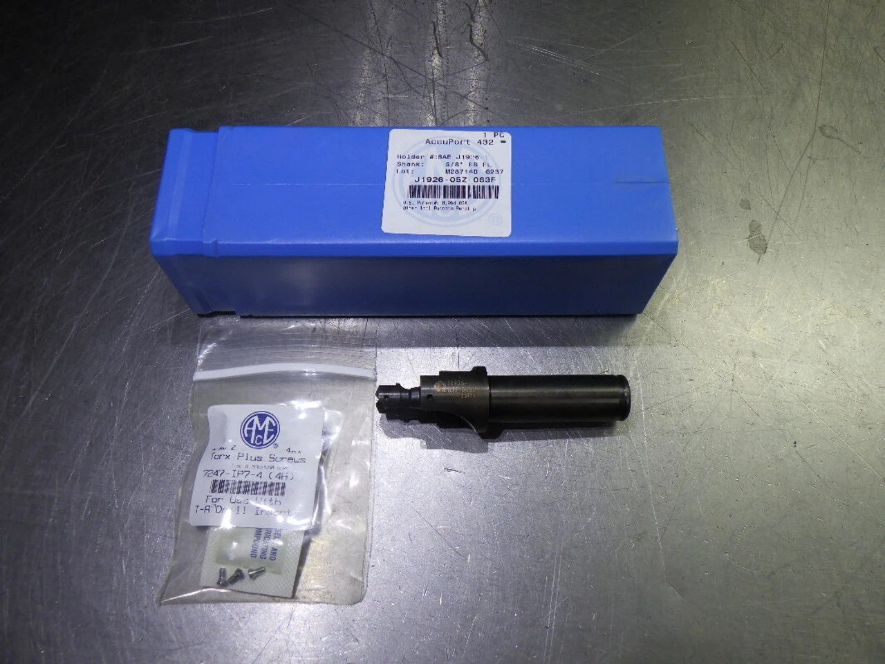 AMEC Coolant Thru Indexable ACCUPORT Holder 5/8" Shank J1926-05Z.063F (LOC2047B)