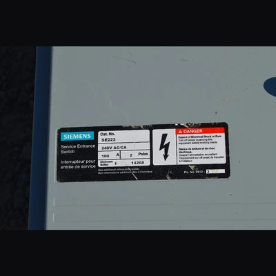 Siemens 100 Amp Fusible Disconnect