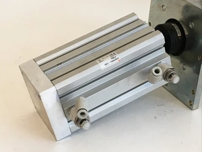 USED SMC CDQ2KB63-100D-F7BVL