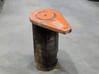 USED JOHN DEERE 8037933