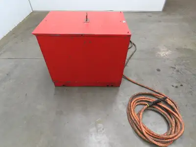 Lincoln 8794 M IDEALARC R3R 500 DC Arc Welding Power Souce Welder 230/460 3PH