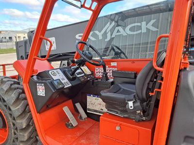 USED 2017 Skyjack SJ643TH