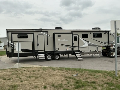 Used 2022 MESA RIDGE 395BHS Campers, Caravans, Motorhomes Michigan US | Miedema Asset Management Group #1372972