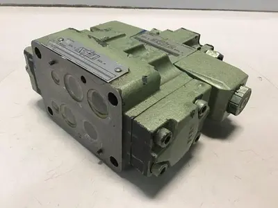 USED VICKERS DG4V36CMP7H750JA100