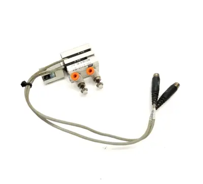 CRS3U 12X1/4-BB-M, CRS3U12X1/4-BB-M, CRS3U 12 X 1/4-BB-M | PHD CRS3U12X1/4-BB-M Compact Pneumatic Cylinder 0.47" Bore 0.25" Stroke - Used