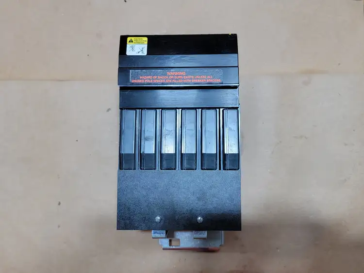 Used SQUARE D HQO306 Switchgears British Columbia CA | Lenmark #835419