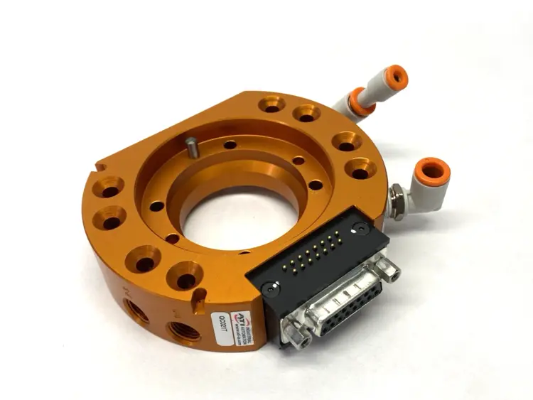 Used ATI Robotic Tool Changer 1/8" NPT Ports w/ D15T Female Connector 15-P Tool Changers Michigan US | Maverick Industrial Sales #1393067