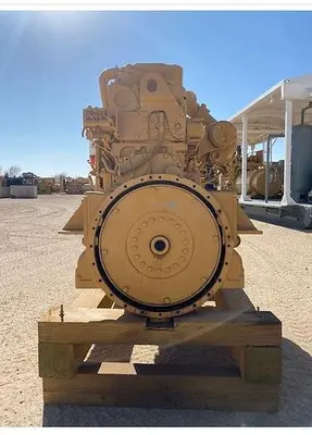 USED 2004 CATERPILLAR C-15