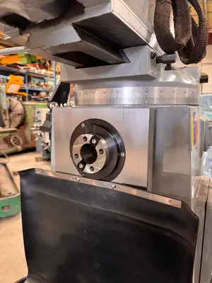 YUWE TM330H Bridgeport Style Horizontal & Vertical Milling Machine