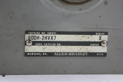Used Allen-Bradley 800H-2HVX7 Electrical Boxes California US | Davliegogo LLC #1706745