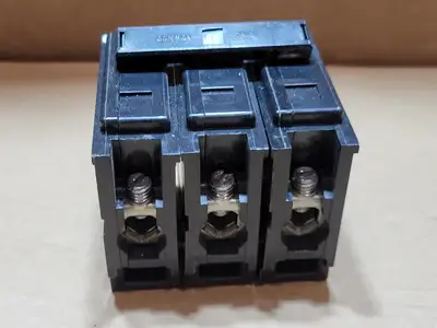 Used 2002 EATON BAB3060H Switchgears British Columbia CA | Lenmark #835589