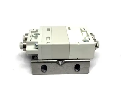 VQ2000-FPG-C6C6-F | SMC  Pneumatic Double Check Block - New Other