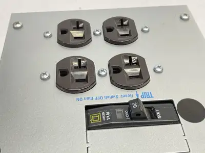 Used StarLine Busway Tap Box 20A 240V Electrical Panels Michigan US | Maverick Industrial Sales #1401504