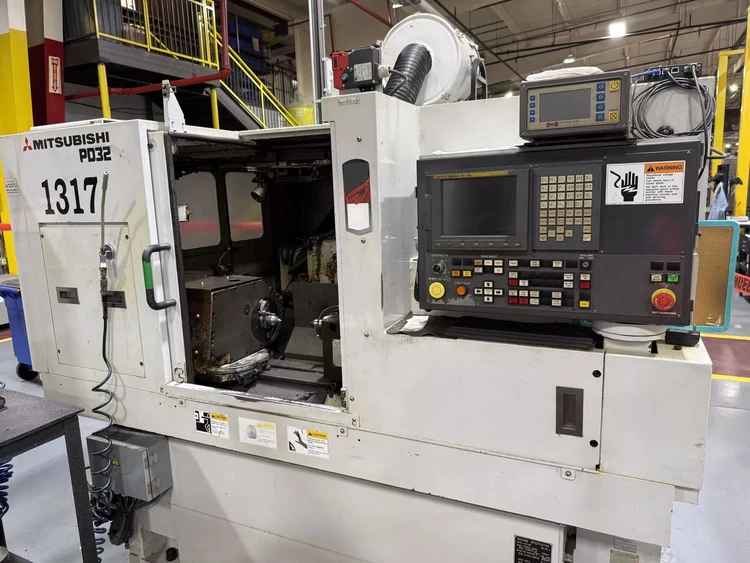 Used 2011 Mitsubishi PD32-B50A, 2011, FANUC 21i-TB, 20" x 4.7"W  WHEEL Cylindrical Grinders Including Plain & Angle Head New Jersey US | Machinery Values #779773