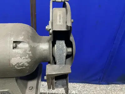 Used CHAMPION HG10 Pedestal Type Grinders (Double End) Ohio US | HGR 24 #1542123