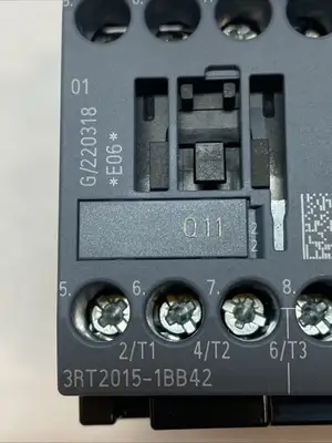 USED SIEMENS CONTACTOR (2X) W/ 3RA2913-3EA1 OVERLOAD RELAY