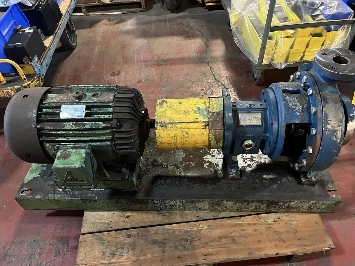 USED GRISWOLD 811M