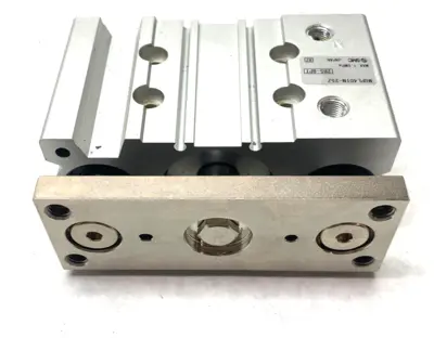USED SMC COMPACT GUIDED SLIDE CYLINDER 40MM BORE 25MM STROKE