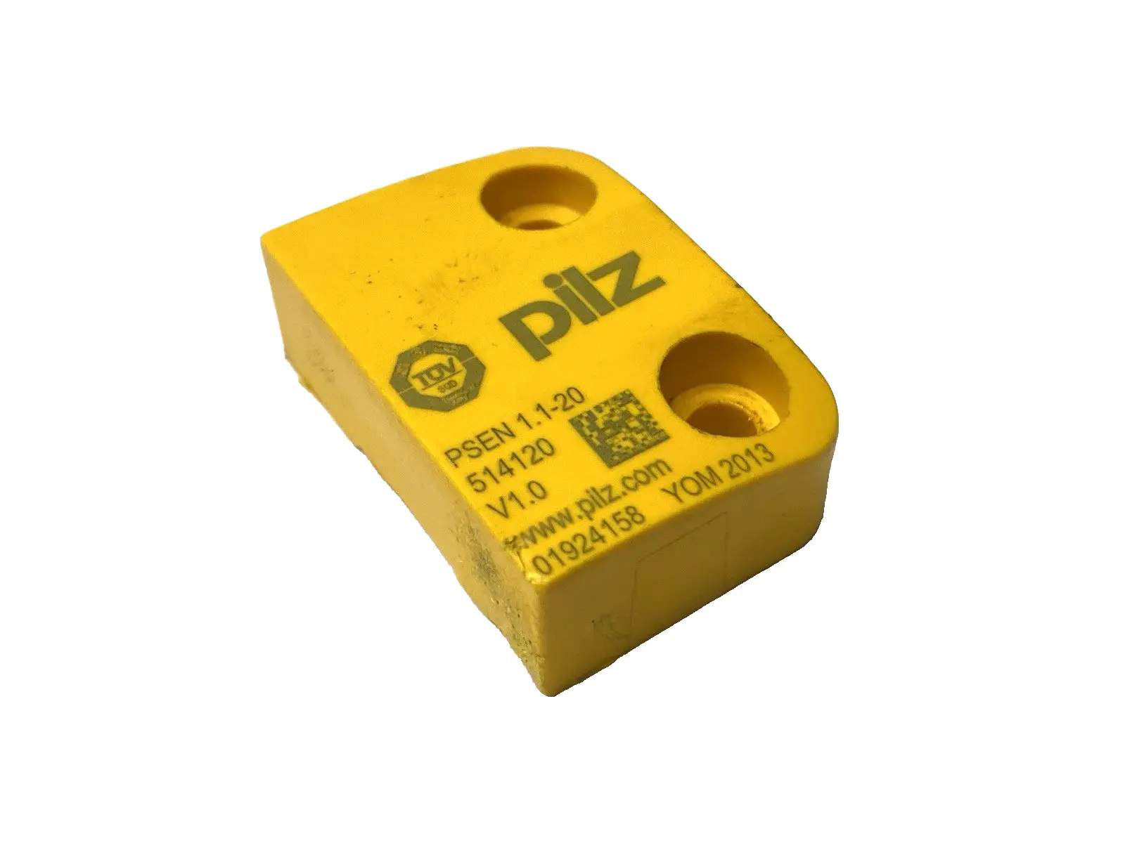 Used Pilz V1.0 Magnetic Safety Switch Actuator 514120 DAMAGED Switch Parts Michigan US | Maverick Industrial Sales #1395221