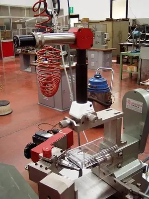 OMPAR SIM 1 – Semi-Automatic Drilling Machine for Rings and Bangles