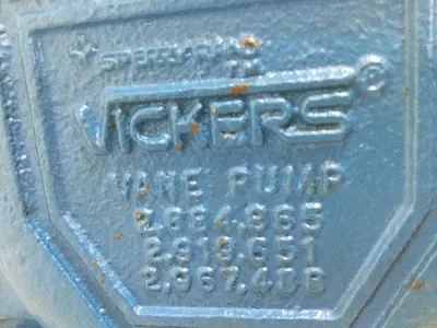 USED VICKERS 3525V25E1486DC22R
