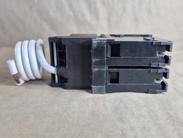 New | in-Stock SIEMENS QF220H Switchgears British Columbia CA | Lenmark #239339