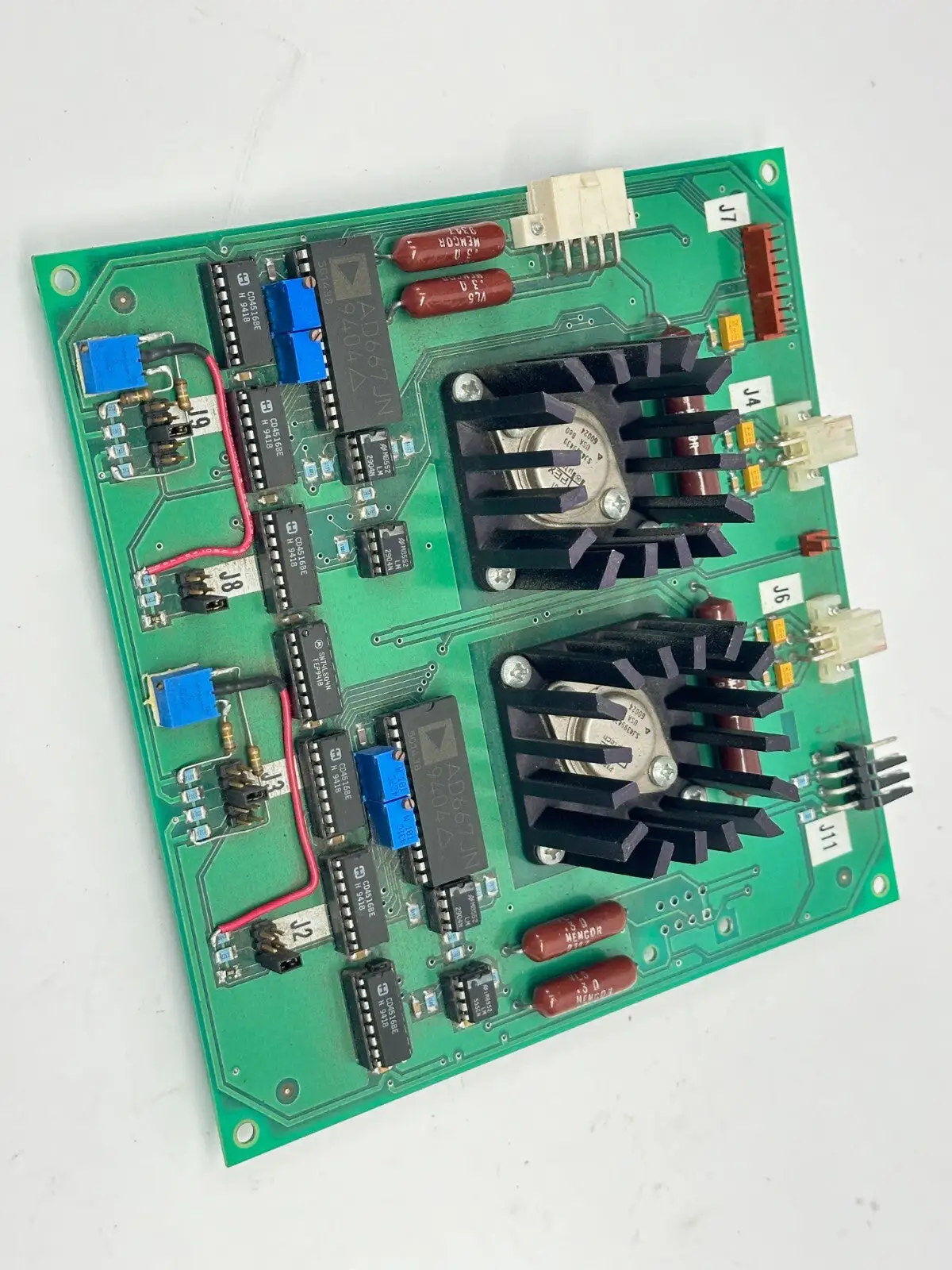 1-CD50-0094-000-X1,AD667JN 9404 | 1-CD50-0094-001 PCB 1-CD50-0094-000-X1 w/ 2x AD667JN 9404 - For parts or not working
